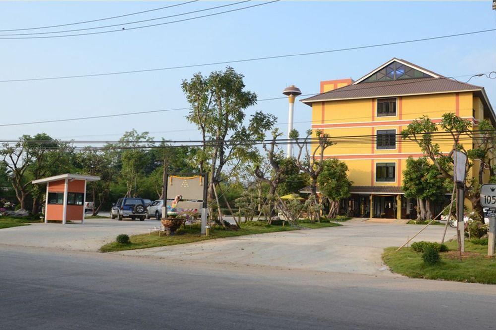 Boonme Heritage Phitsanulok Dış mekan fotoğraf
