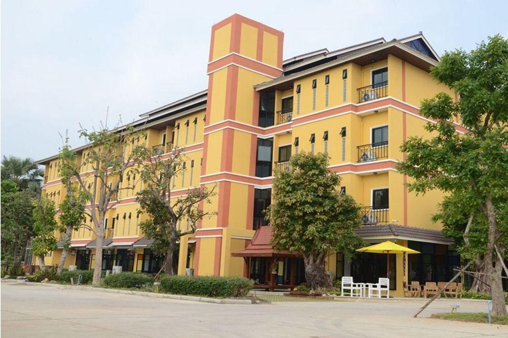 Boonme Heritage Phitsanulok Dış mekan fotoğraf